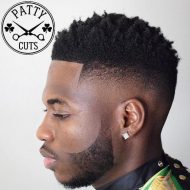 Corte de cabelo afros masculino