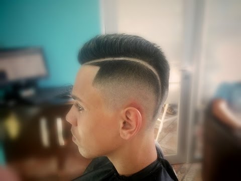 corte de cabelo disfarçado com risco