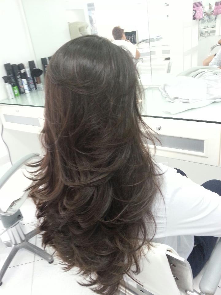 corte de cabelo feminino comprido