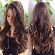 Corte de cabelo feminino em camadas